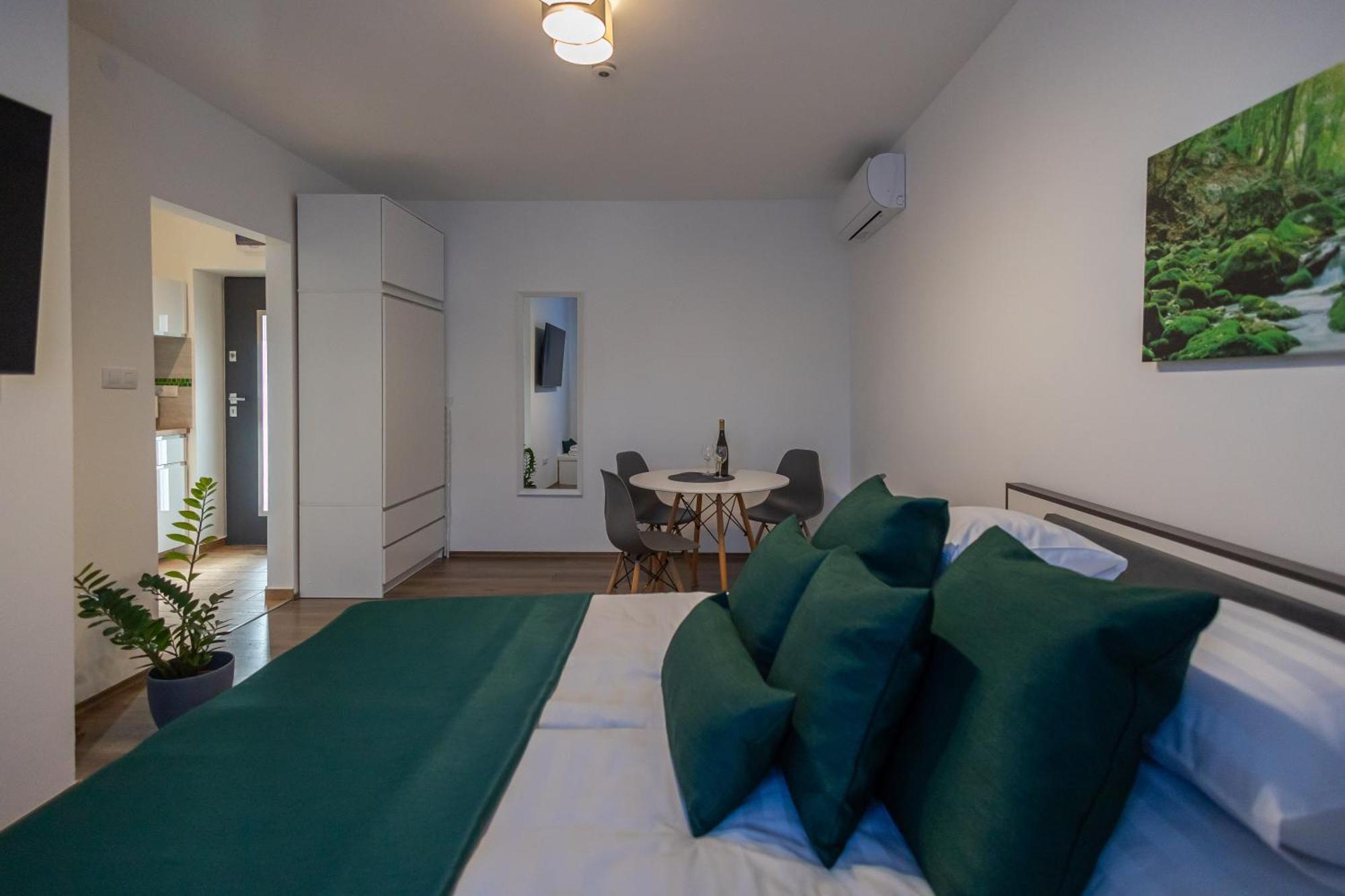 Happy Apartment Miskolc